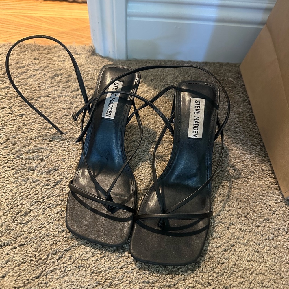 Steve Madden Elegant Black Heels
